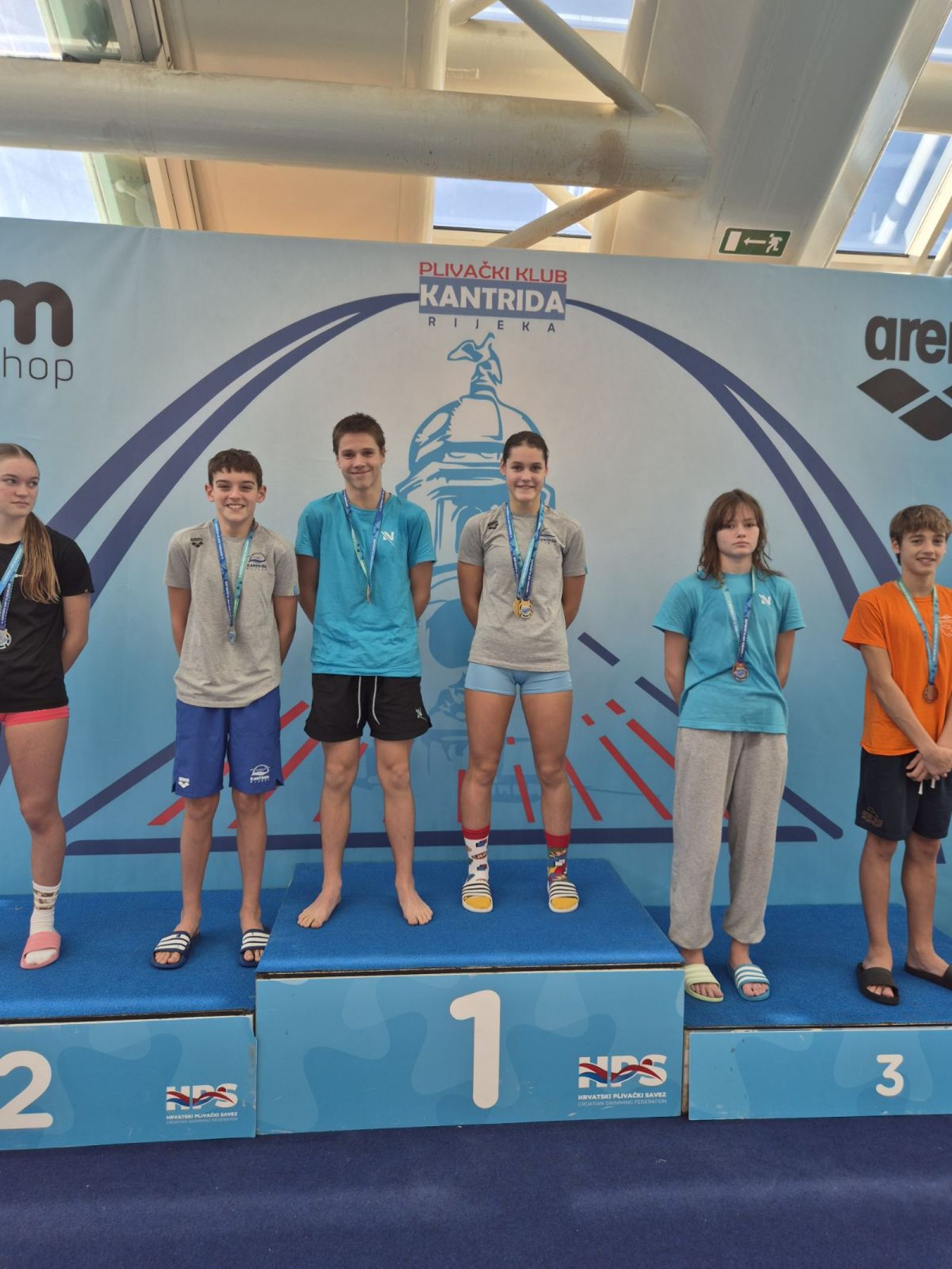 Hanušić rekordno! 💥🏊‍♂️