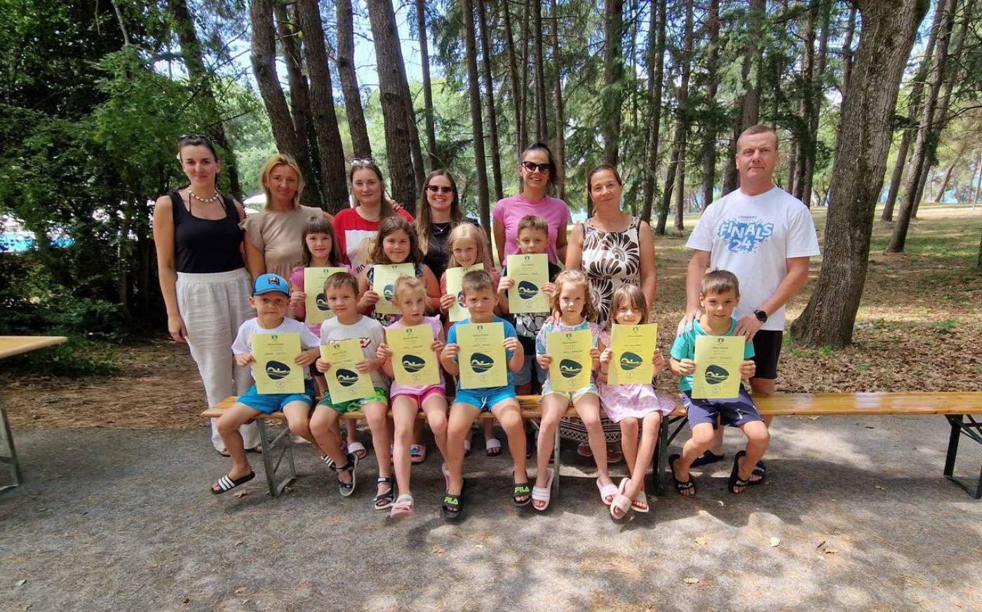  Završio ljetni kamp u organizaciji Općine Tinjan, čak 71 dijete uživalo je u plivanju i druženju