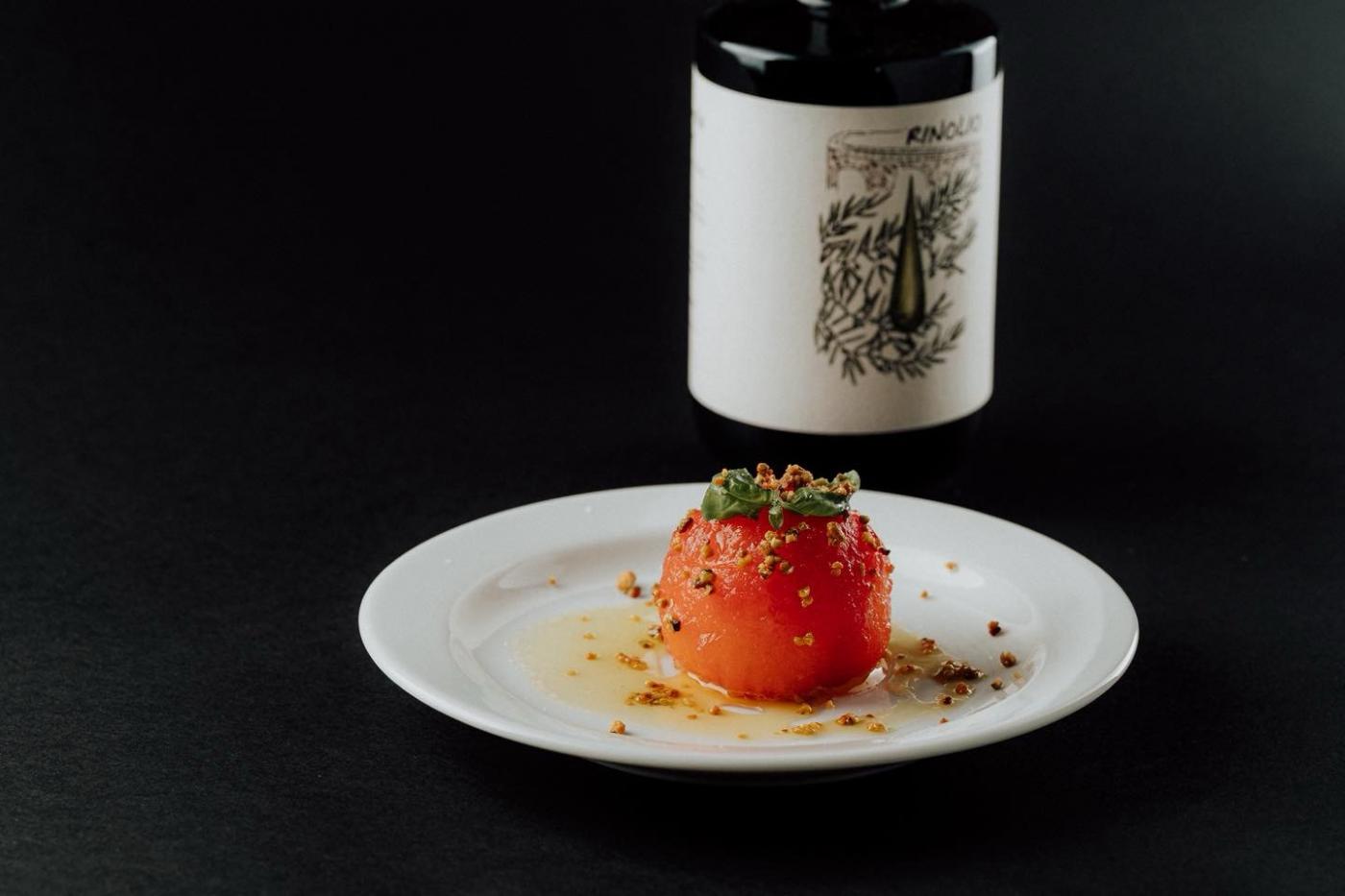 Tri jesenske večeri u Vižinadi pretvorile se u gastronomski doživljaj – uspješno održan ciklus “Show cooking – slow food” radionica