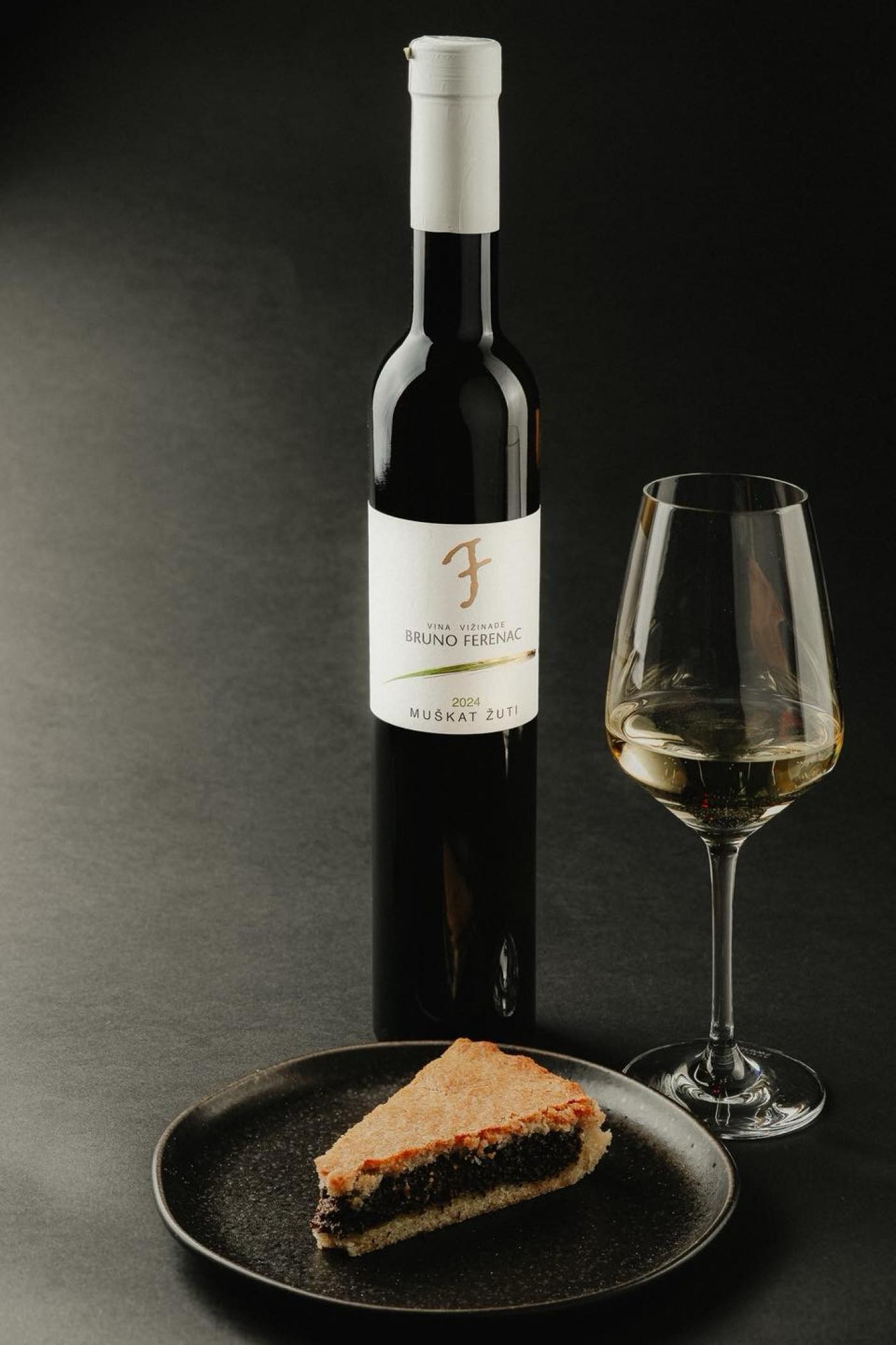 Tri jesenske večeri u Vižinadi pretvorile se u gastronomski doživljaj – uspješno održan ciklus “Show cooking – slow food” radionica