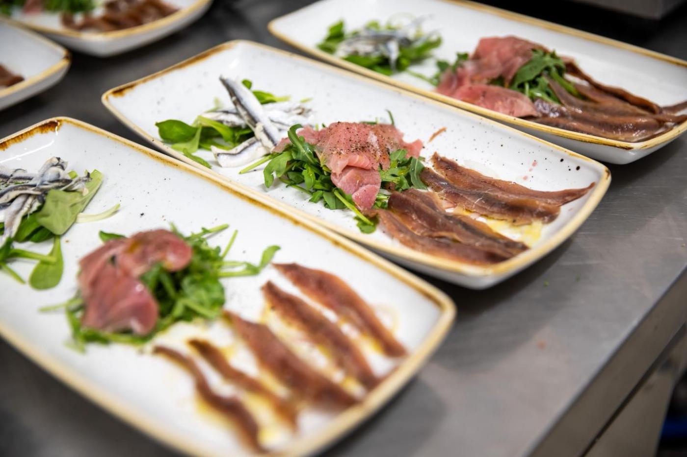 Cabernet Sauvignon & plava riba, s ljubavlju Održana četvrta večera ciklusa u restoranu Bookon u Funtani