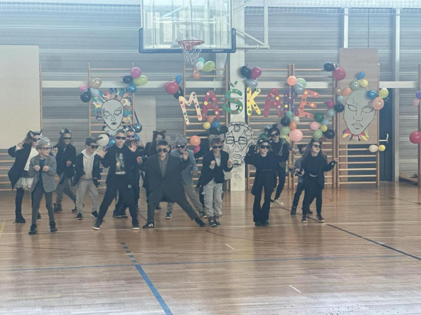 Maškarani dan u OŠ Finida