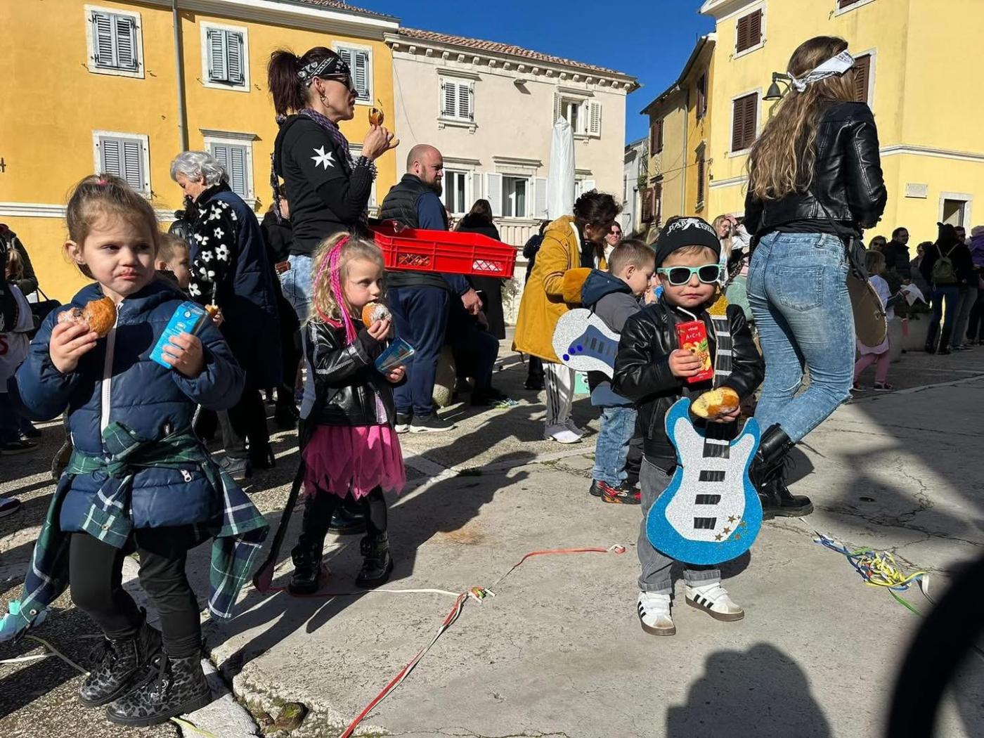 Male maškare vratile ključeve – završilo peto godišnje doba u Vrsaru