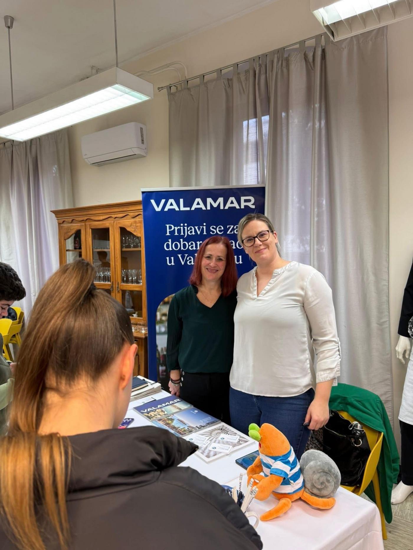 Dan s poslodavcima u Turističko-ugostiteljskoj školi Antona Štifanića: Učenici i poslodavci povezani uoči nove turističke sezone