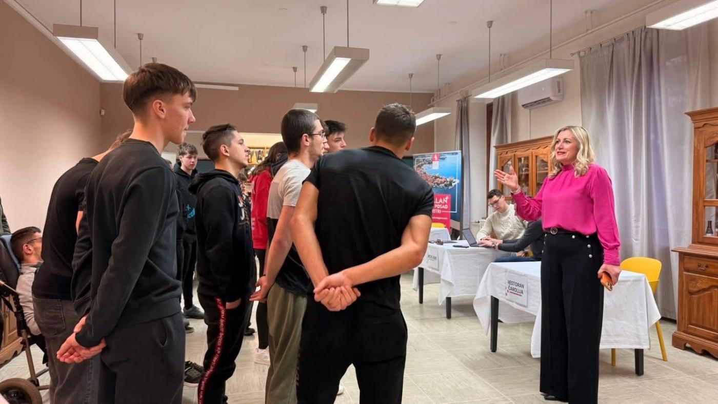 Dan s poslodavcima u Turističko-ugostiteljskoj školi Antona Štifanića: Učenici i poslodavci povezani uoči nove turističke sezone