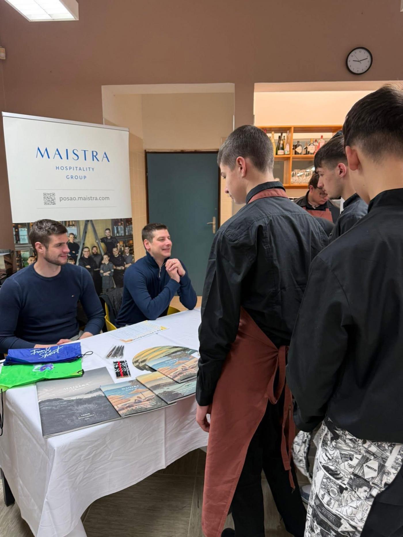 Dan s poslodavcima u Turističko-ugostiteljskoj školi Antona Štifanića: Učenici i poslodavci povezani uoči nove turističke sezone