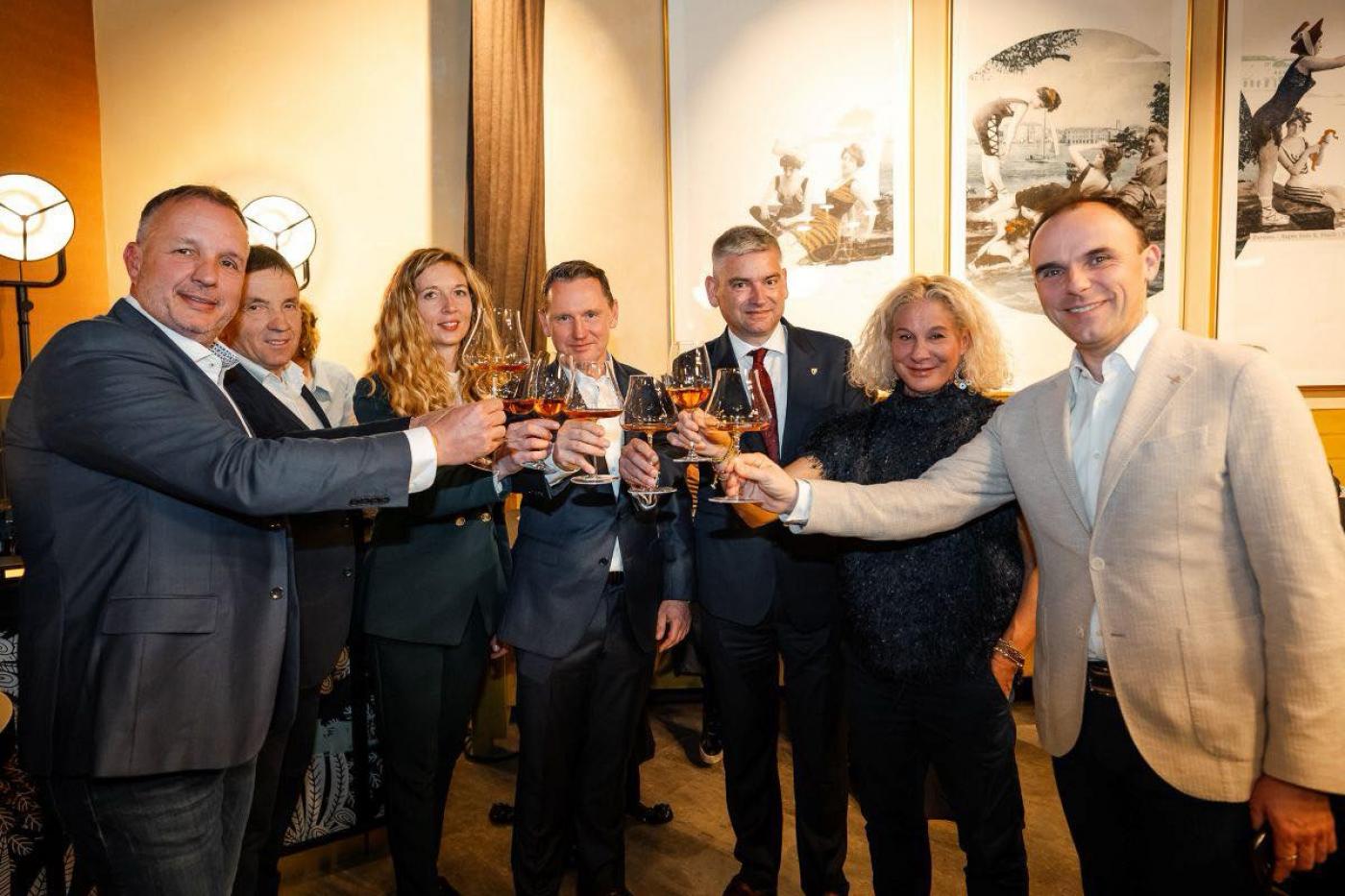 Valamar obogatio ponudu Poreča novim hotelom 5* i restoranom jedne od najboljih chefica svijeta: otvoreni su Jadran Heritage Hotel i JAZ by Ana Roš