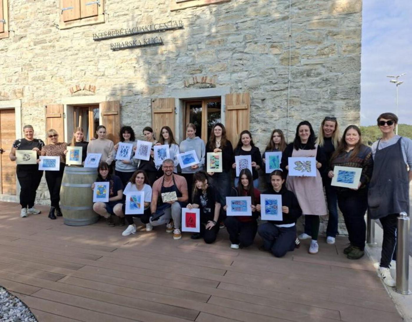 Mala škola ksilografije – Mladi umjetnici iz šest škola učili drevnu grafičku tehniku