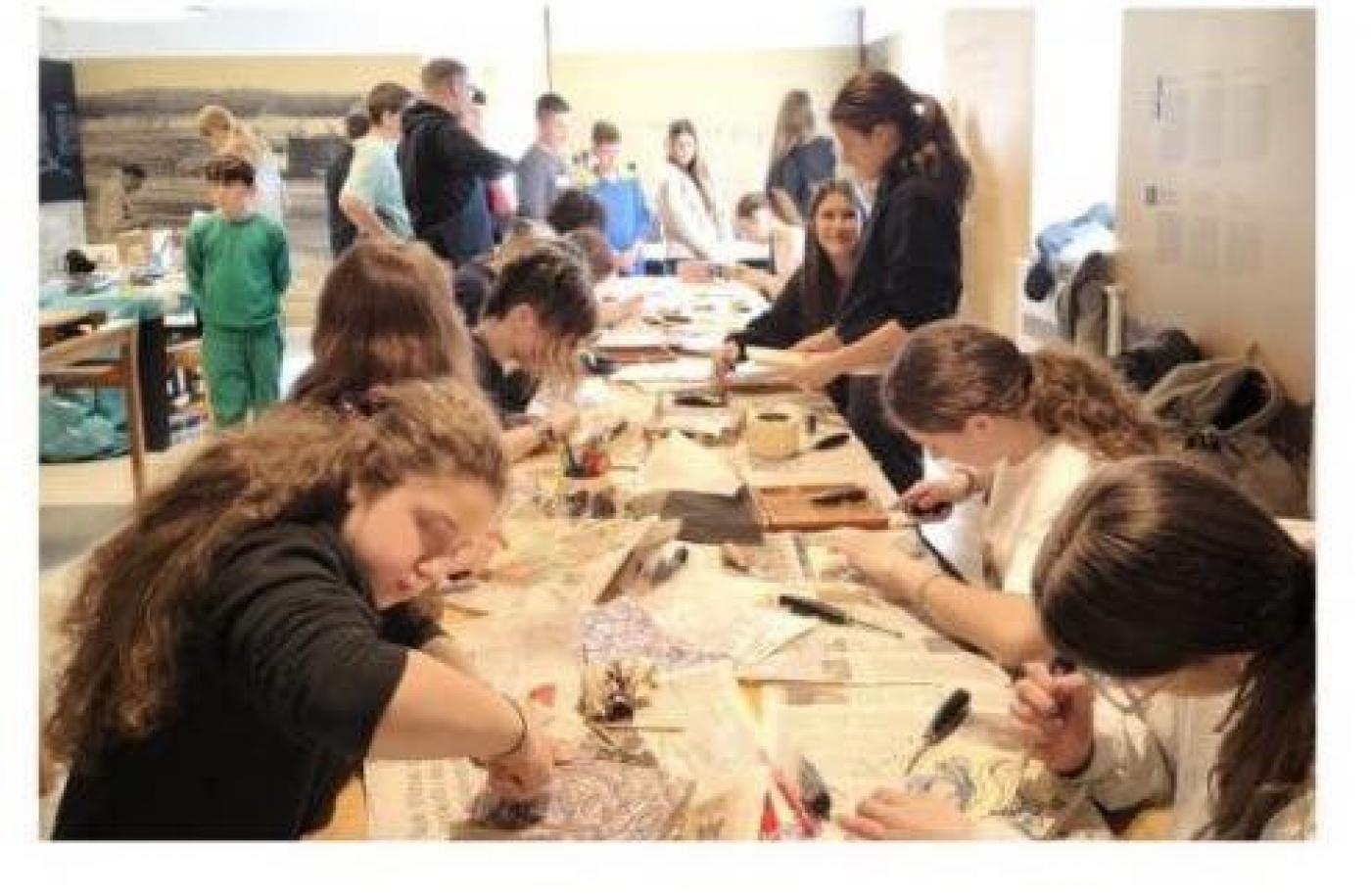 Mala škola ksilografije – Mladi umjetnici iz šest škola učili drevnu grafičku tehniku