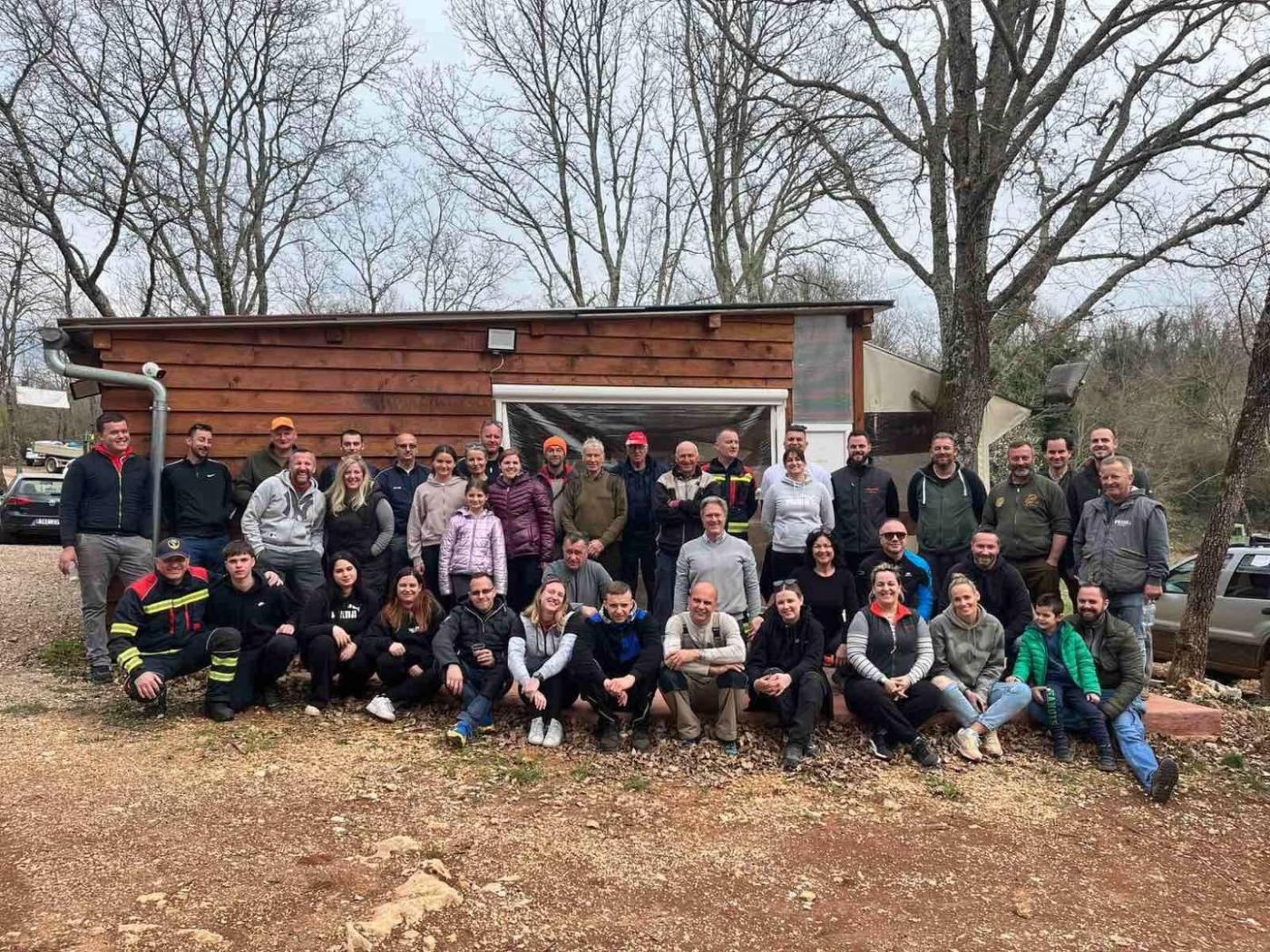 VIŠNJAN: Prva Eko-akcija Čišćenja Privukla Veliki Broj Sudionika