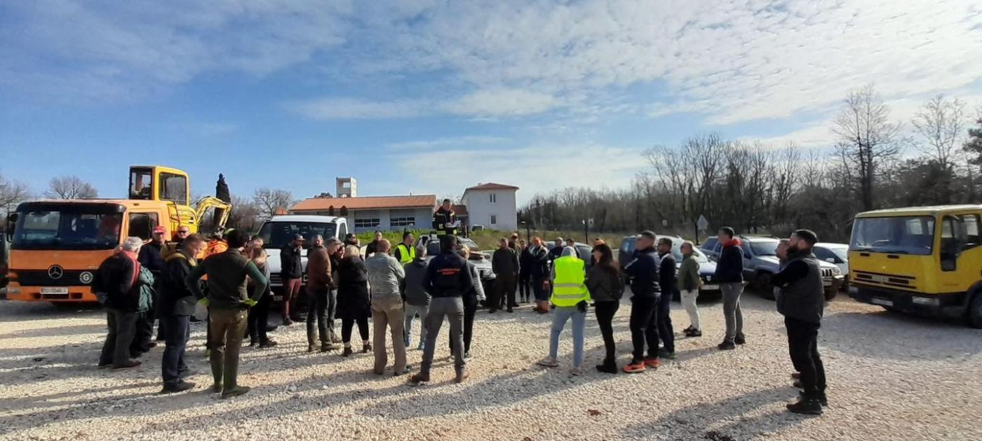 VIŠNJAN: Prva Eko-akcija Čišćenja Privukla Veliki Broj Sudionika