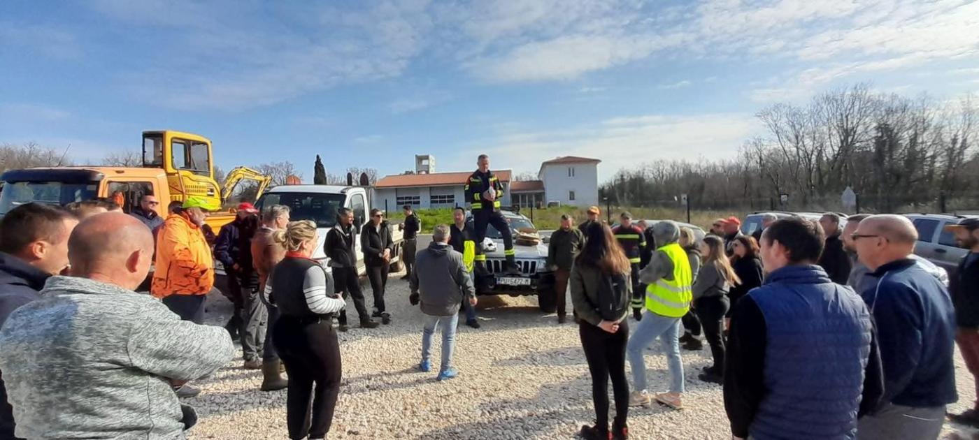 VIŠNJAN: Prva Eko-akcija Čišćenja Privukla Veliki Broj Sudionika