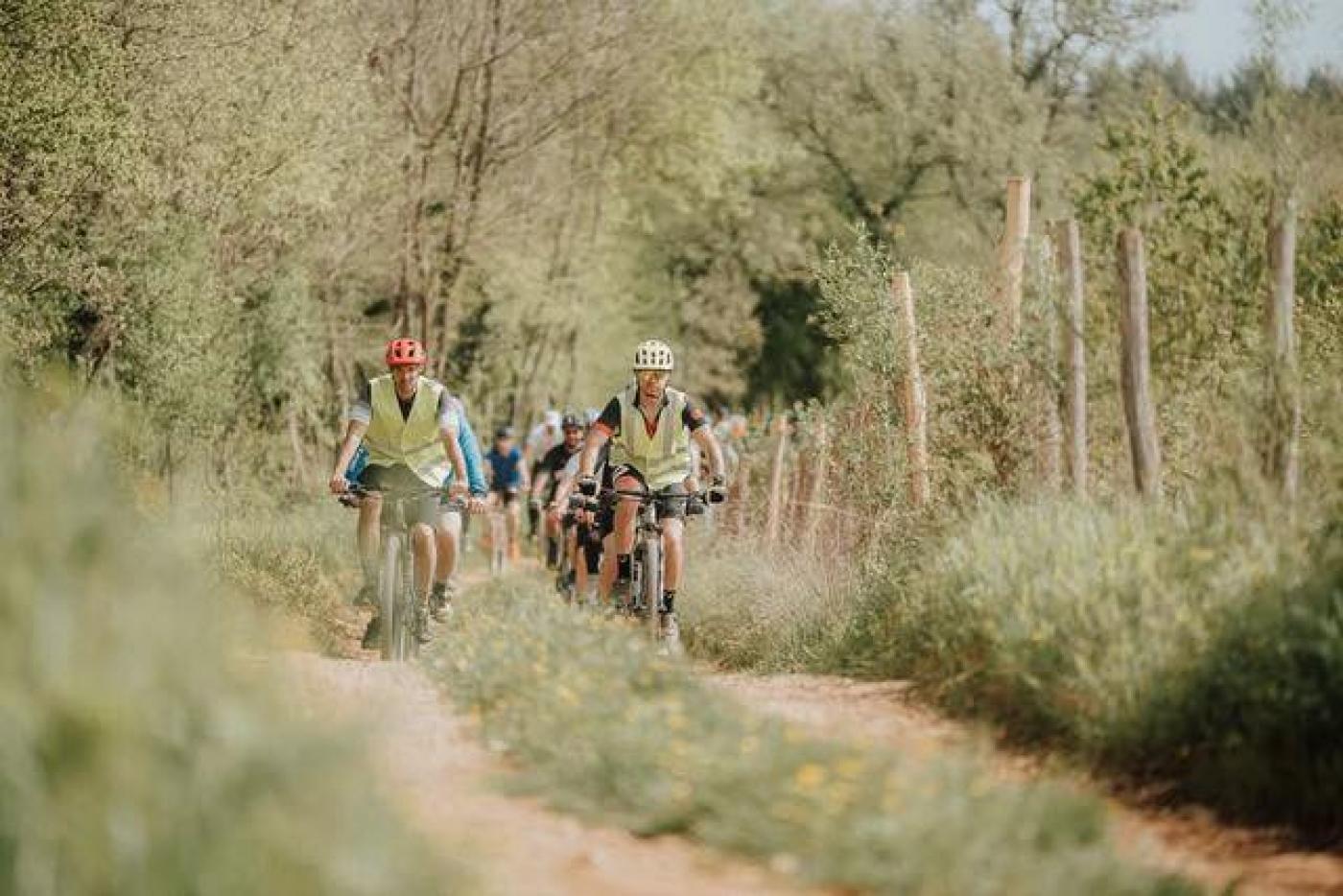 Proljetna MTB Parenzana u Vižinadi: Bicikliranje kroz prirodu i dobru atmosferu