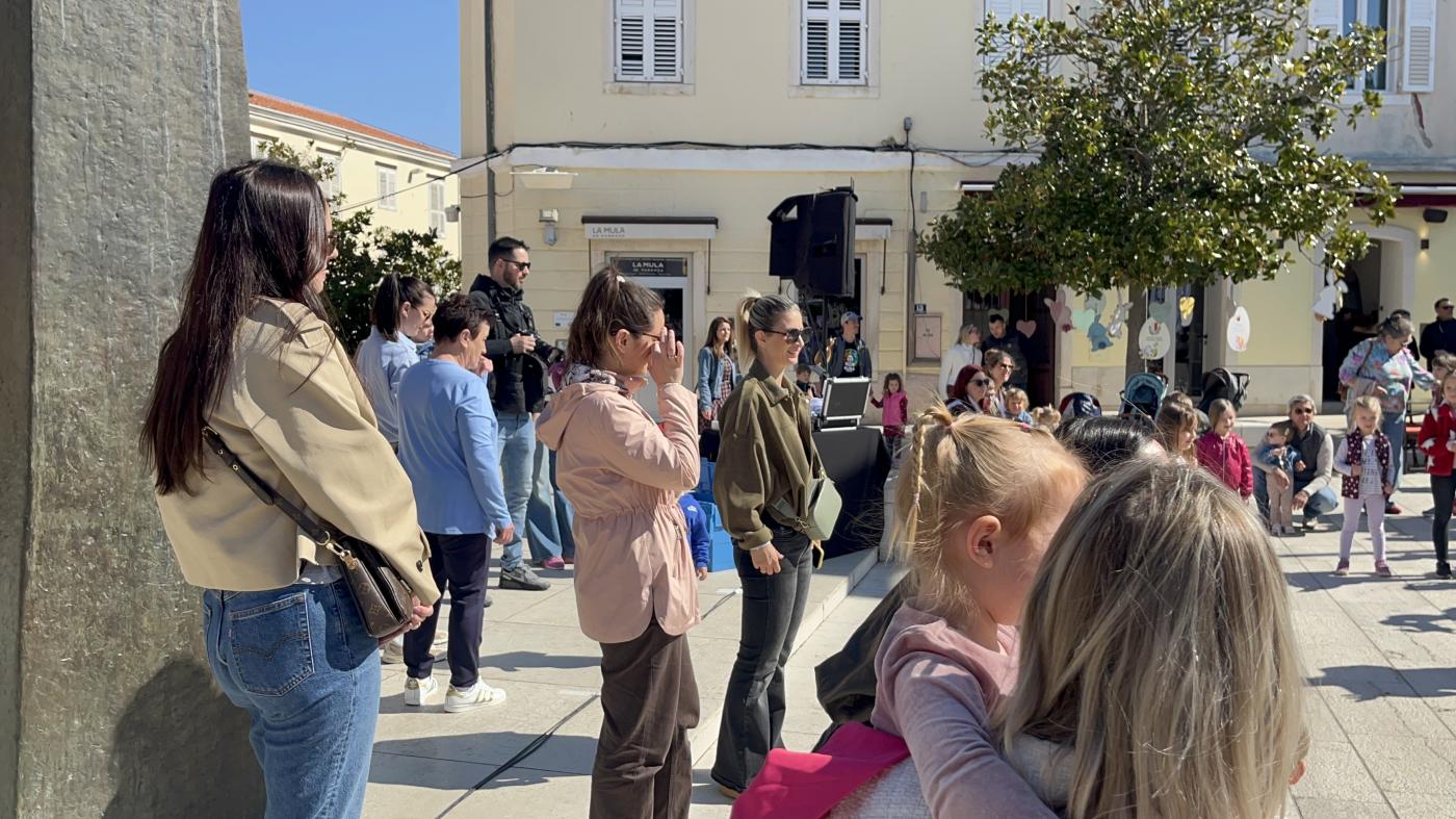 Uskrsne radosti i tradicionalni okusi na Trgu slobode