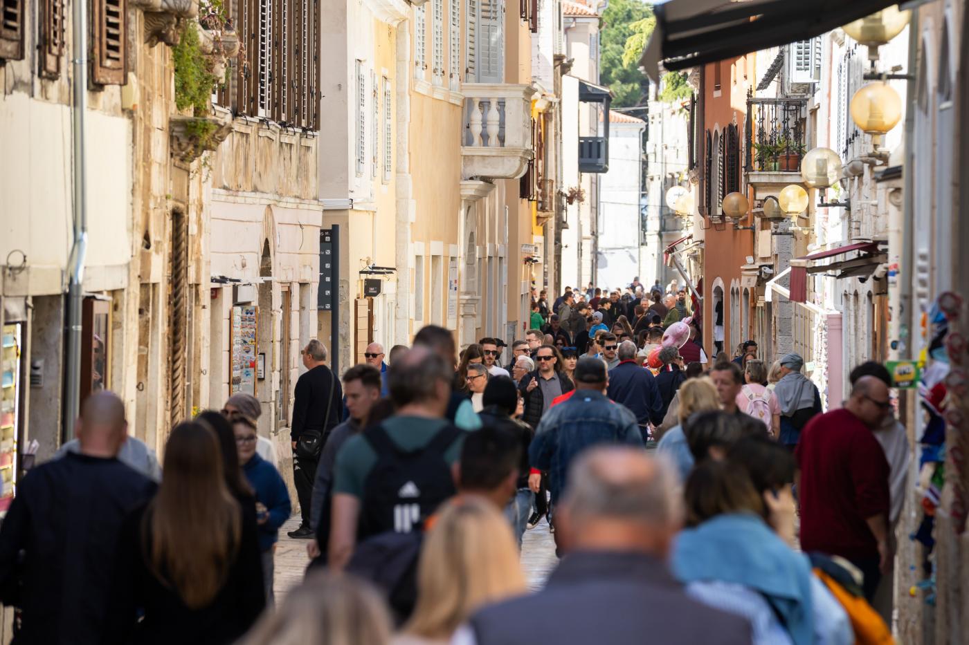 Poreč proslavio Uskrs, u gradu dnevno uživa 10.000 gostiju