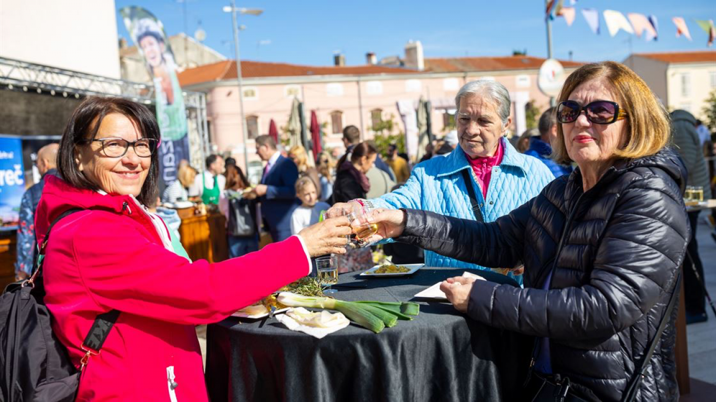 Poreč proslavio Uskrs, u gradu dnevno uživa 10.000 gostiju