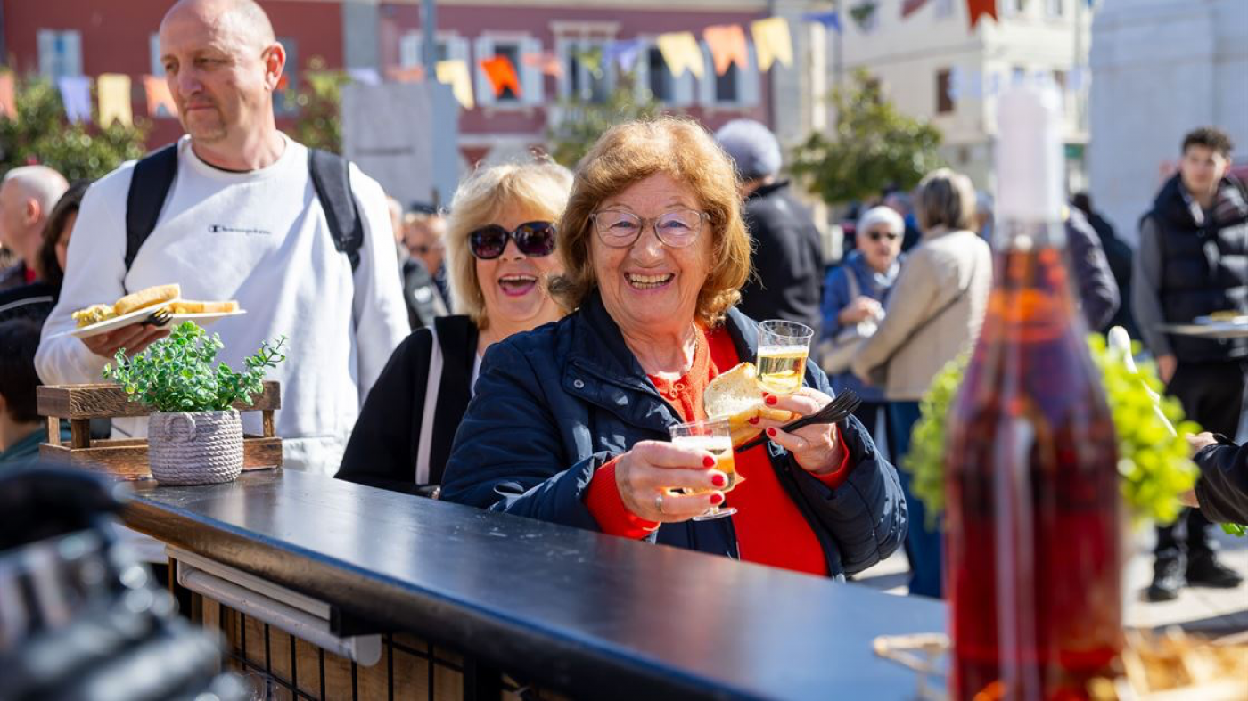 Poreč proslavio Uskrs, u gradu dnevno uživa 10.000 gostiju