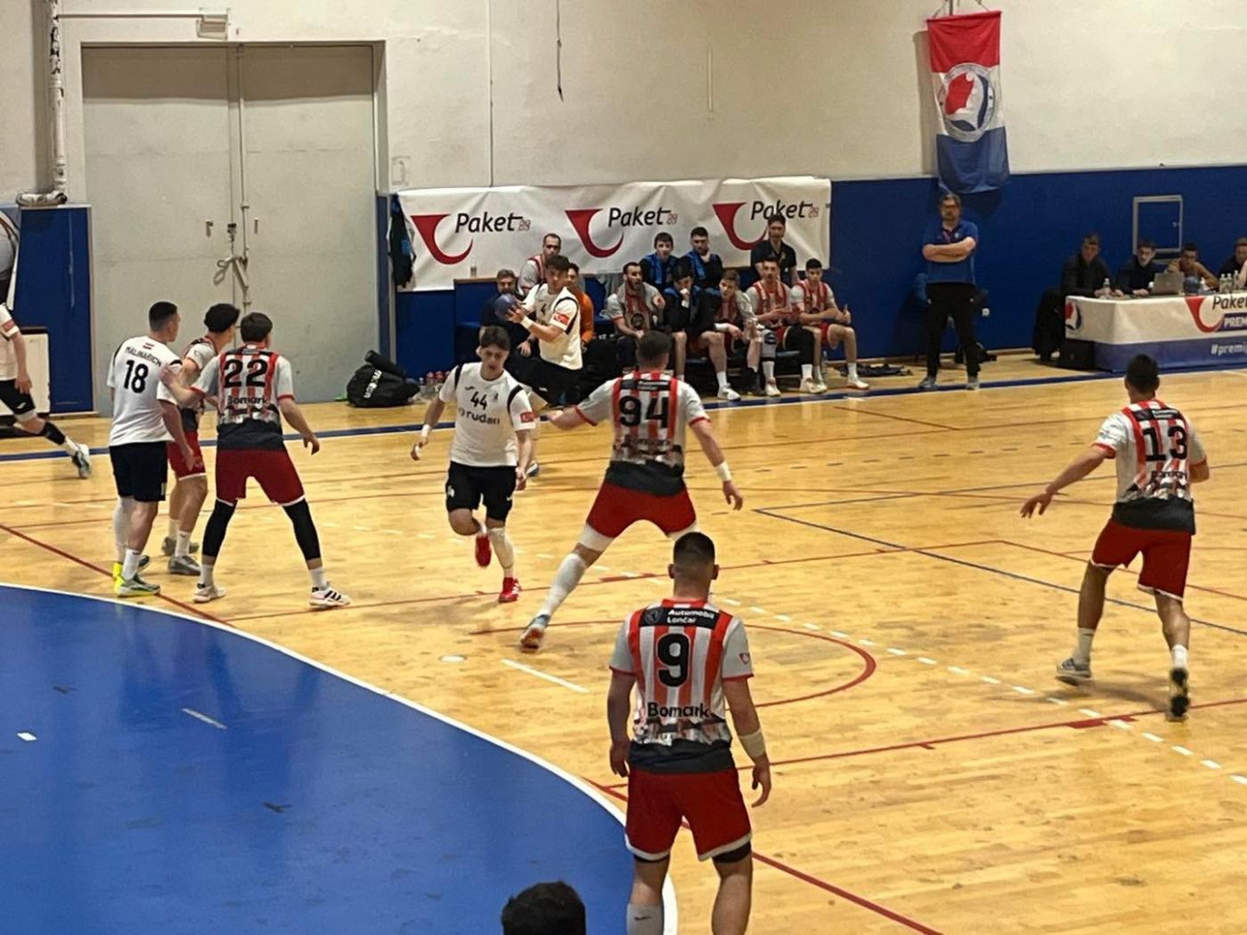 RK Poreč: Uvjerljiv poraz u Varaždinu