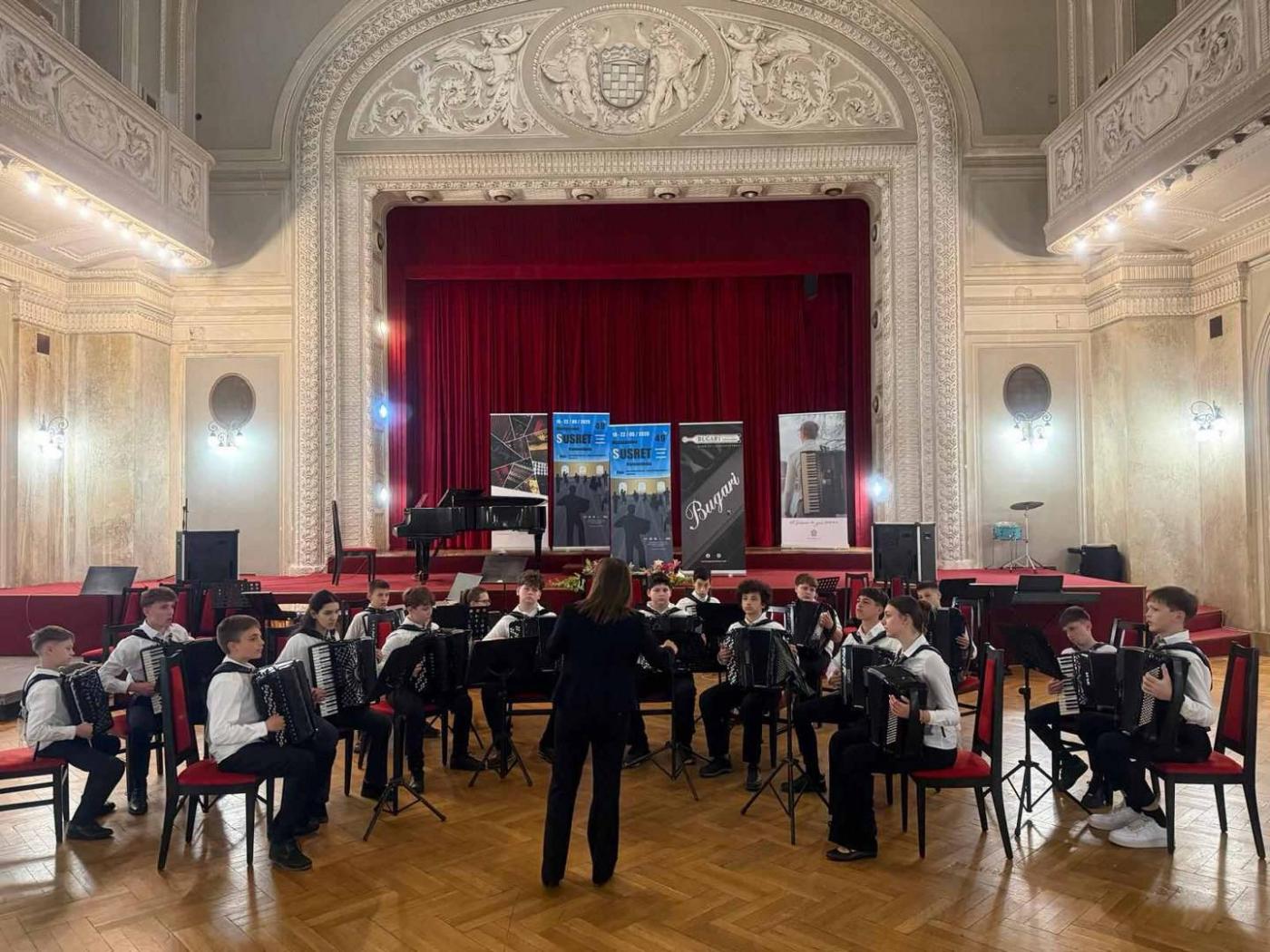Porečki harmonikaši ponovno osvojili prve nagrade na 49. Međunarodnom susretu harmonikaša