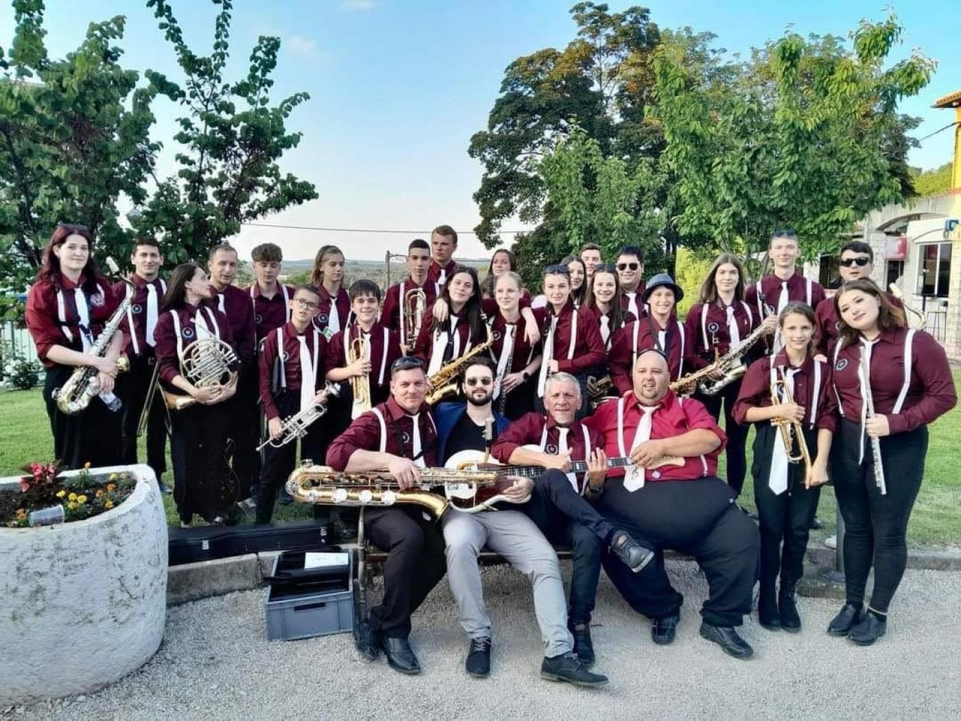 Glazbena poslastica u Poreču: Veliki međunarodni „Brass Meeting“ na Trgu slobode