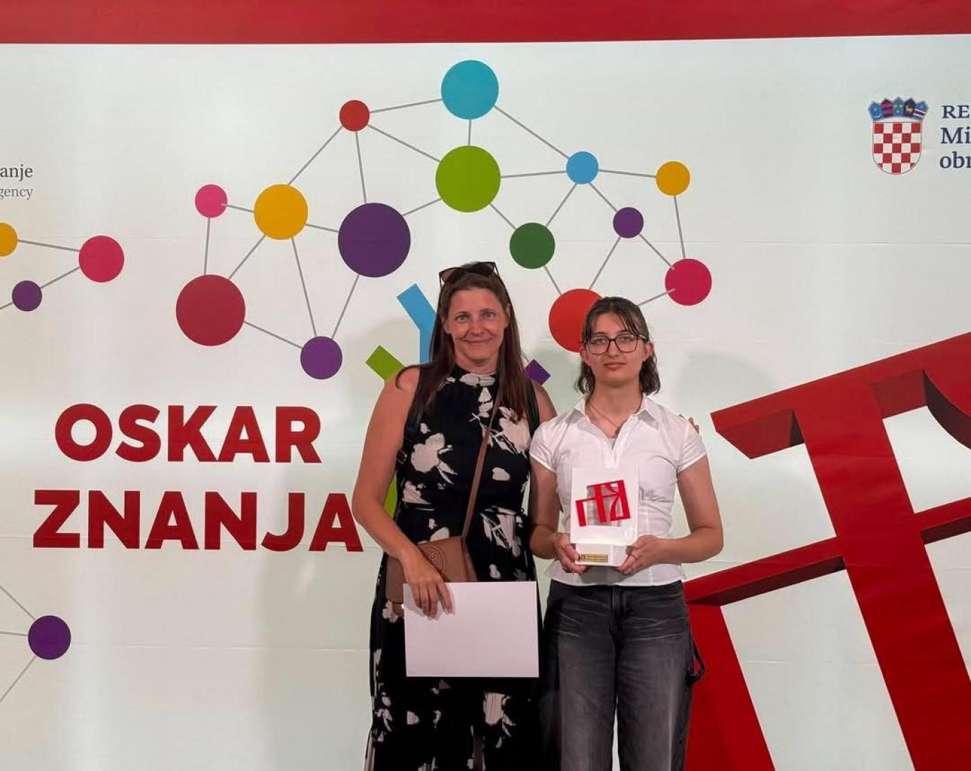 Oskar znanja u rukama naše Tihane