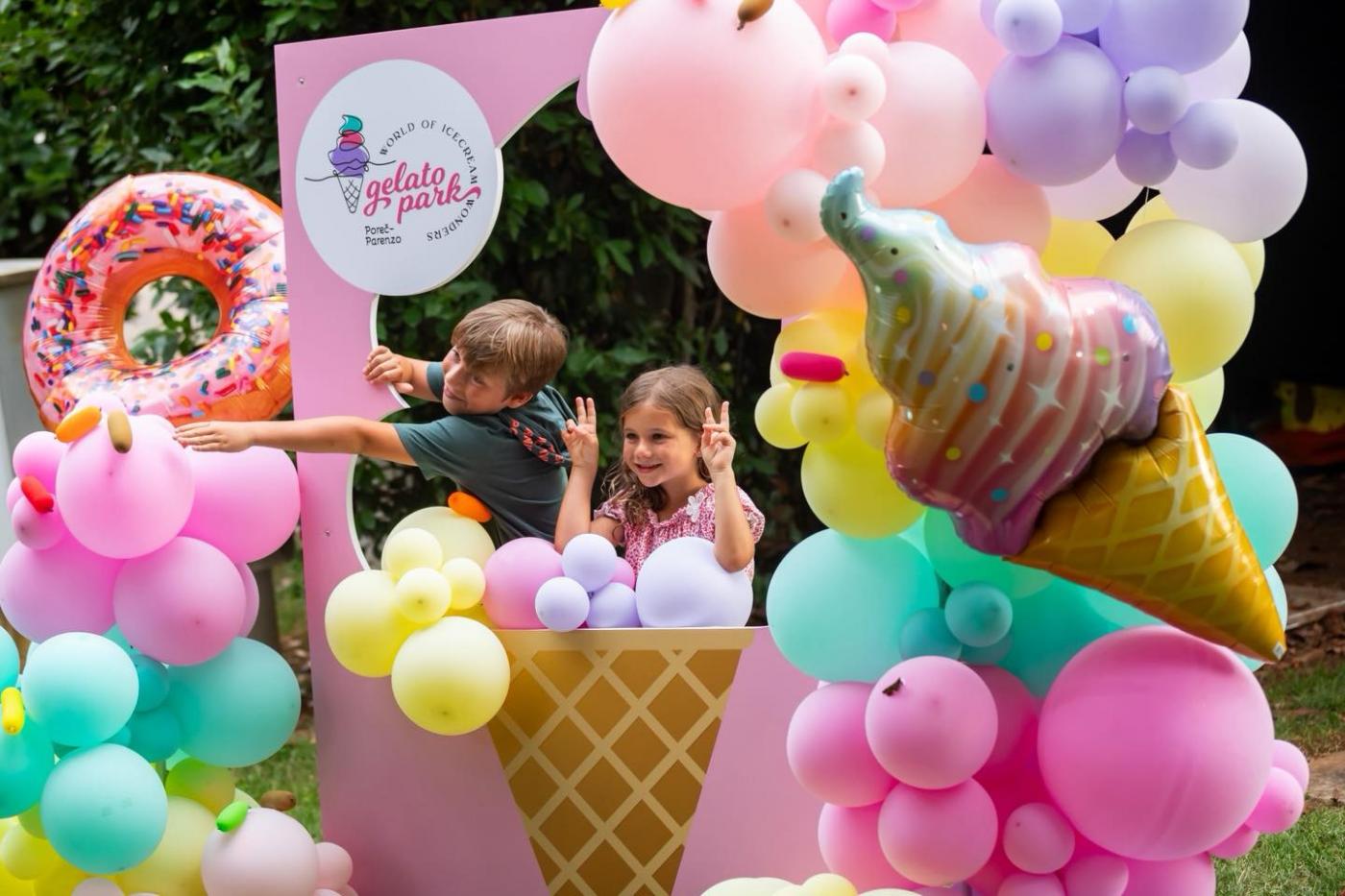 POREČKO LJETO: Matija Cvek oduševio koncertom uz more, ovoga tjedna Festival sladoleda Gelato park, nastavljaju se sportska događanja i glazbeni programi