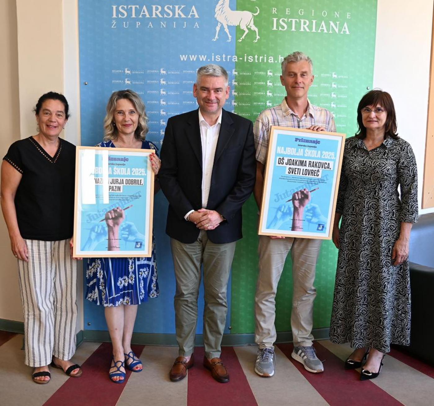 Osnovna škola Joakima Rakovca Sveti Lovreč proglašena najboljom osnovnom školom u Istarskoj županiji