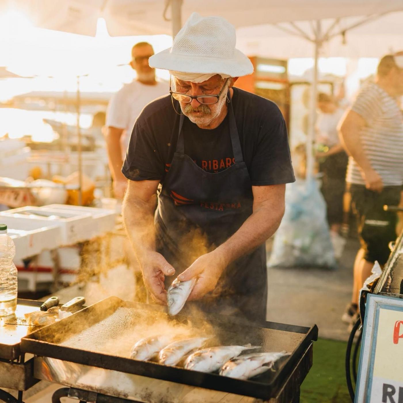U Vrsaru 10. srpnja Ribarska fešta uz lokalnu gastronomiju, glazbu i domaću tržnicu