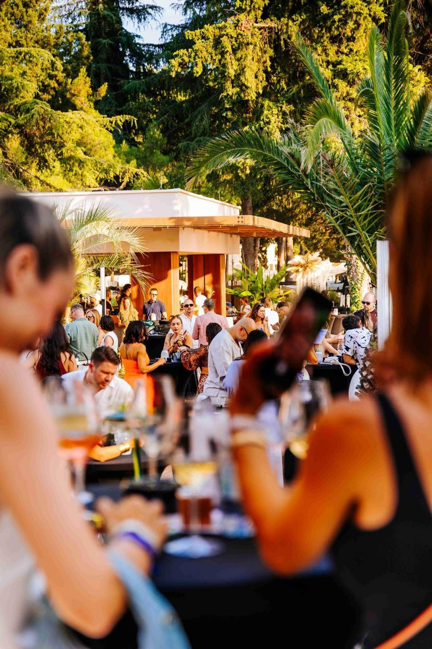Dašak Mallorce u Istri: Pogledajte kako je izgledalo otvorenje prestižnog Purobeach Poreča