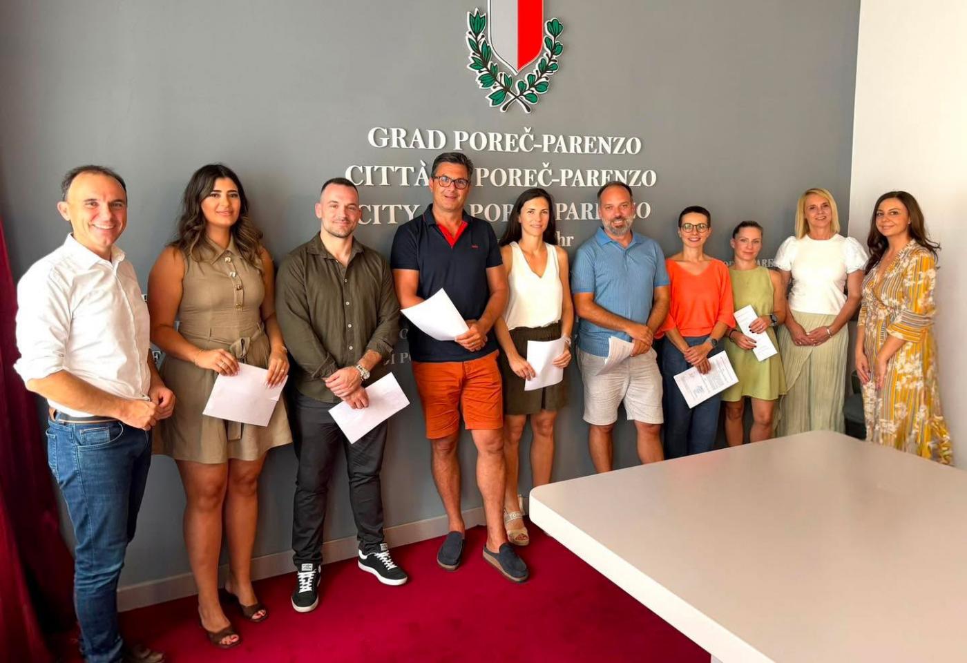 Grad Poreč dodijelio prve ovogodišnje potpore poduzetnicima, javni poziv i dalje otvoren