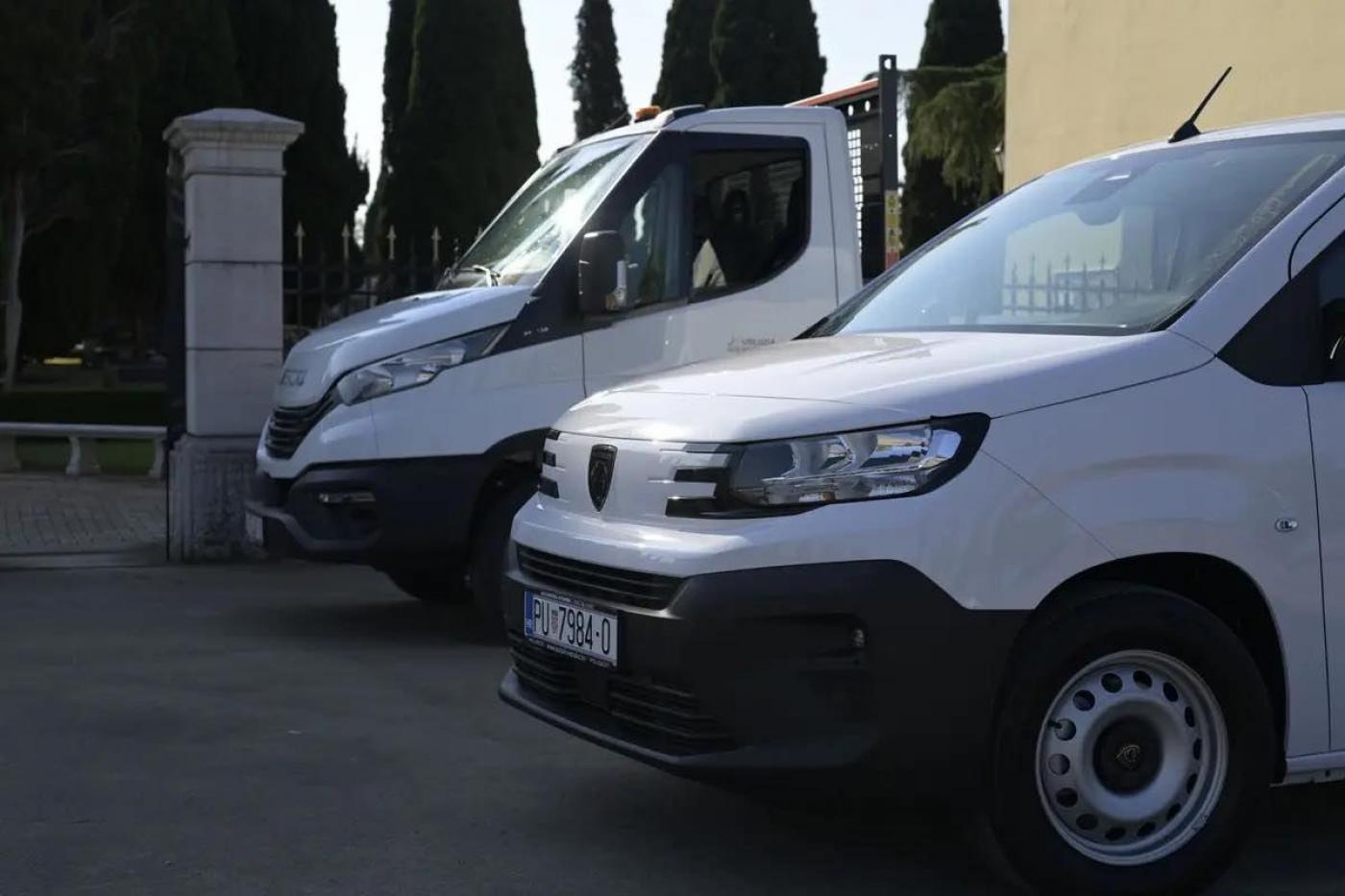 Usluga Poreč ostvarila gotovo 90 tisuća eura bespovratnih sredstava za projekte obnovljive energije i električne mobilnosti