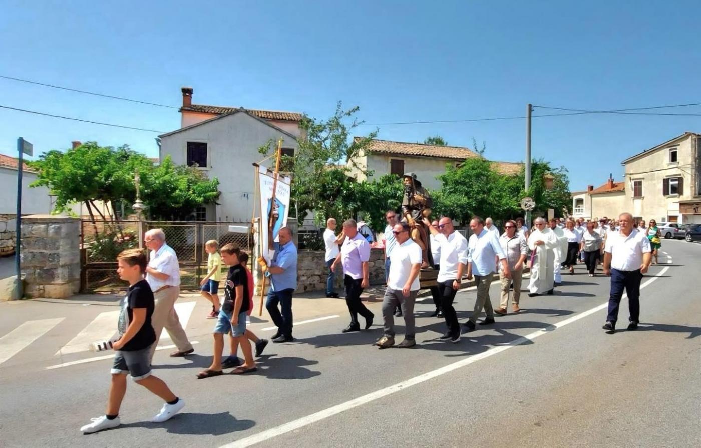 Porečko ljeto nastavlja s bogatim programom – jazz, ribarska fešta, Eros Ramazzotti Tribute band i Rokova u Novoj Vasi