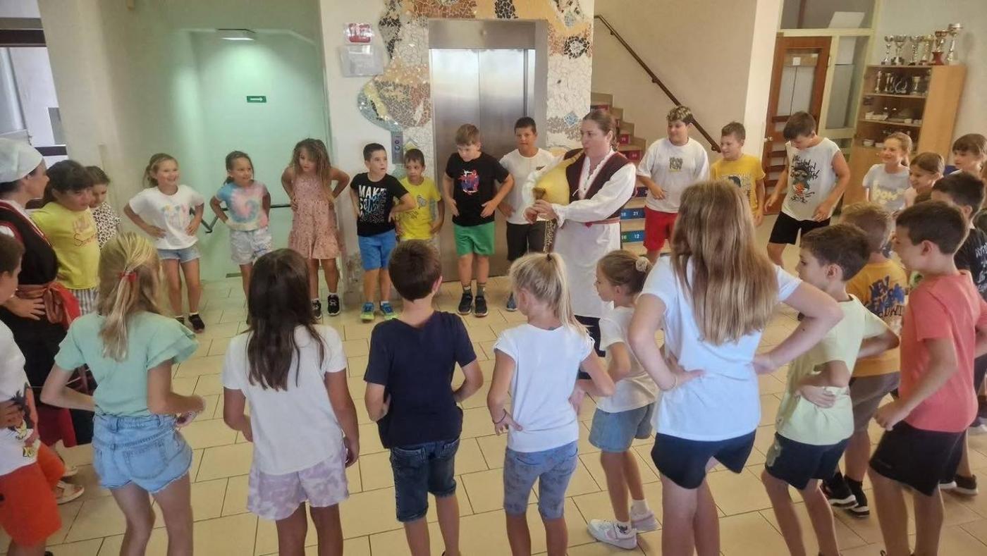 Završila je sedma Ljetna škola u Kašteliru