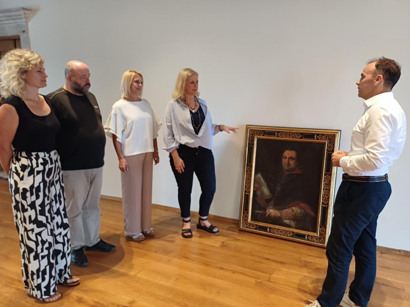 U Poreč vraćen portret biskupa Francesca de Polesinija – kulturna baština nakon 80 godina ponovno u svom gradu