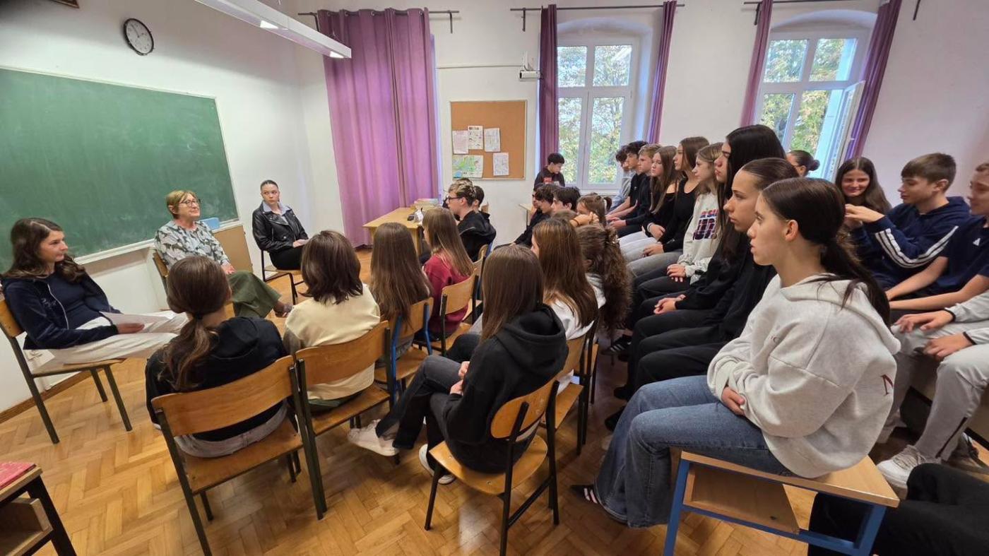 Učenici Višnjana, Kaštelira i Vižinade okupljeni oko žive riječi