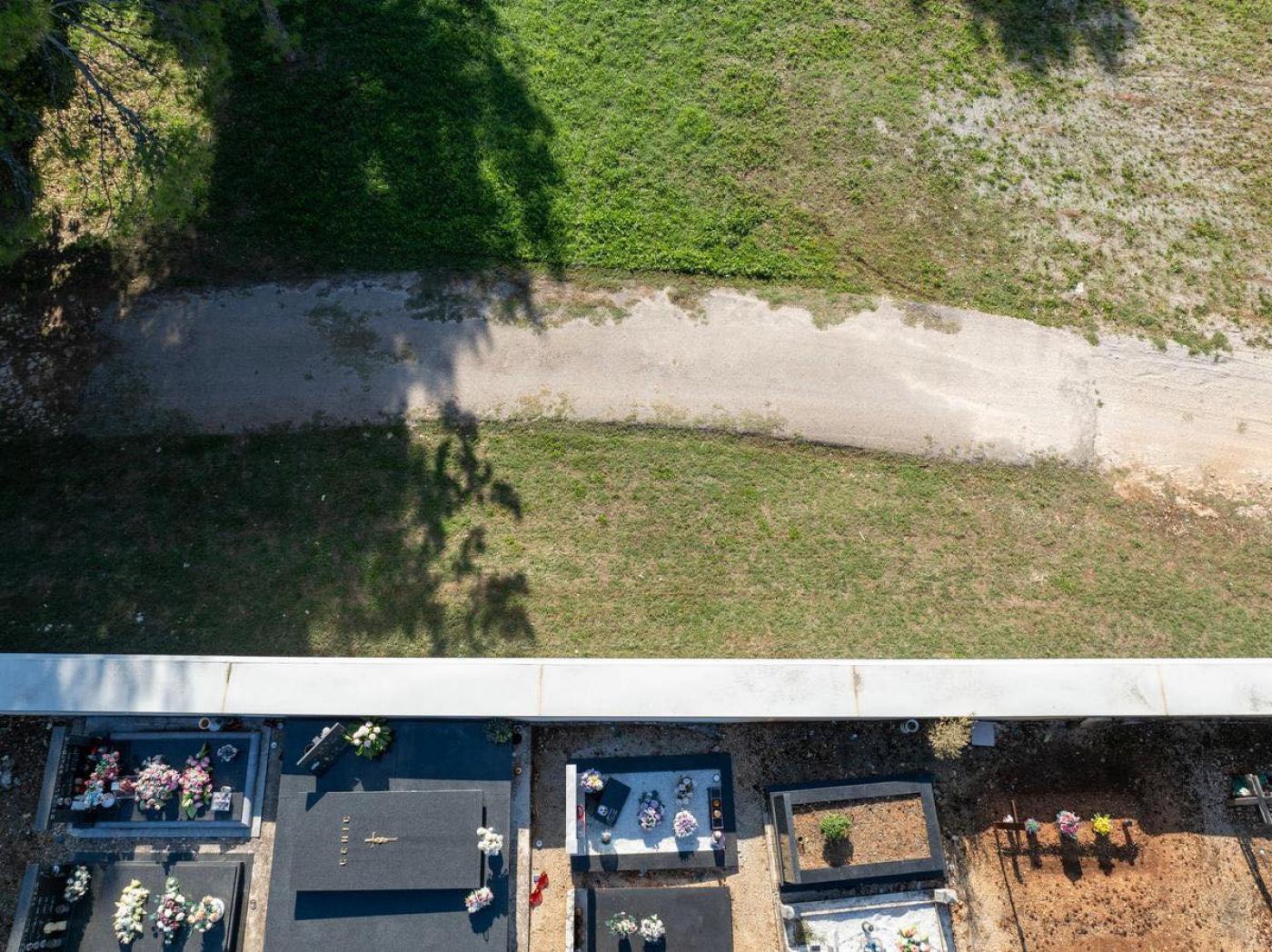 Uređuju se gradska i mjesna groblja