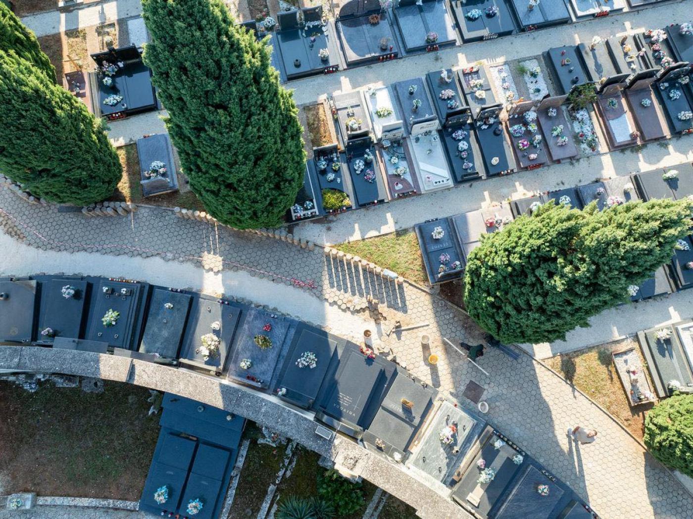 Uređuju se gradska i mjesna groblja