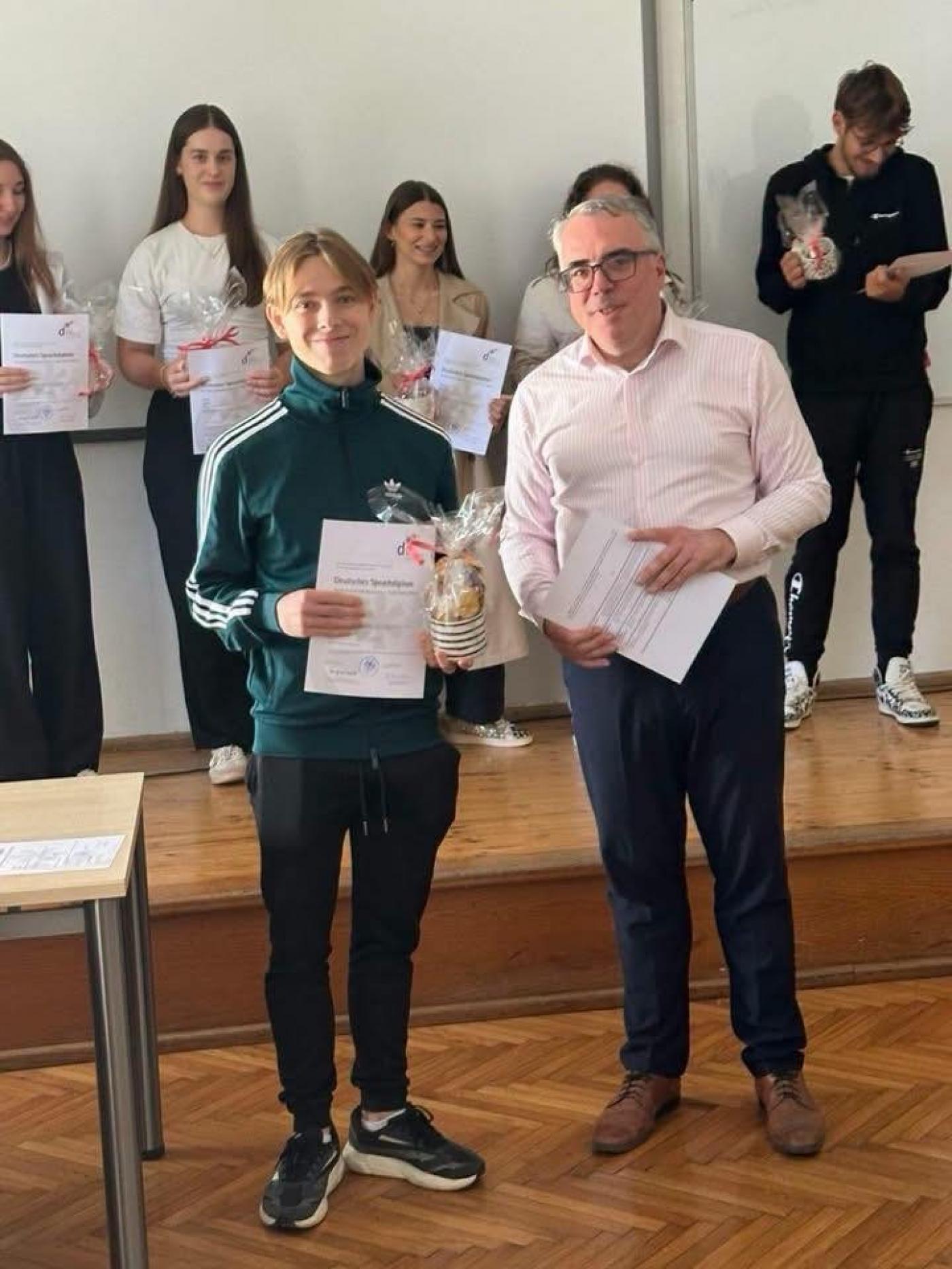 Podjela njemačkih jezičnih diploma DSD I