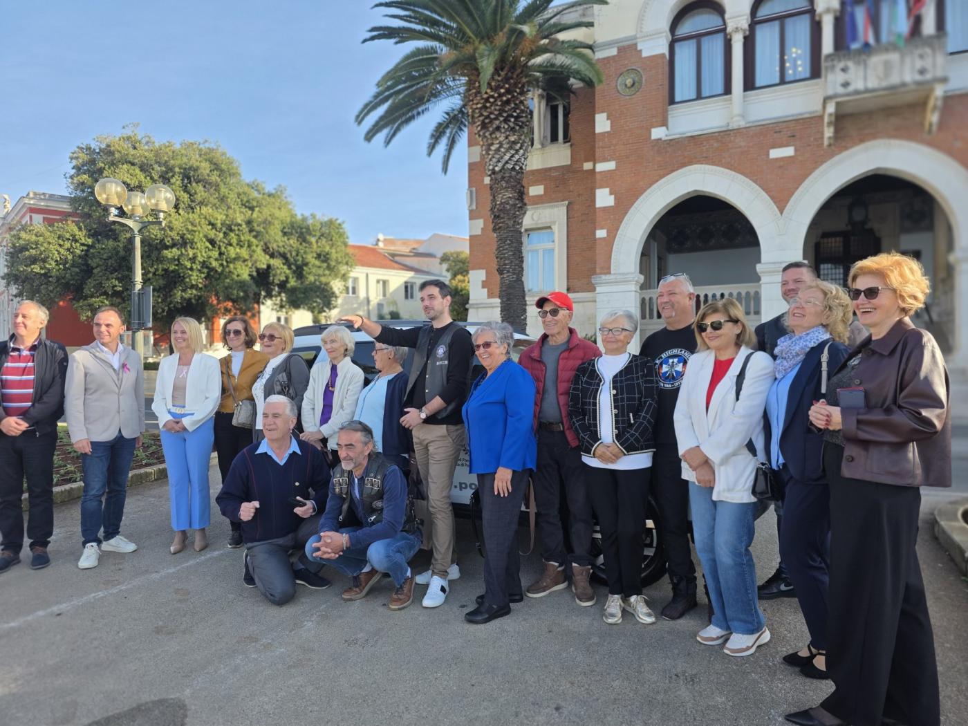 Poreč pokrenuo Prostofer: besplatan prijevoz do bolnice za starije sugrađane