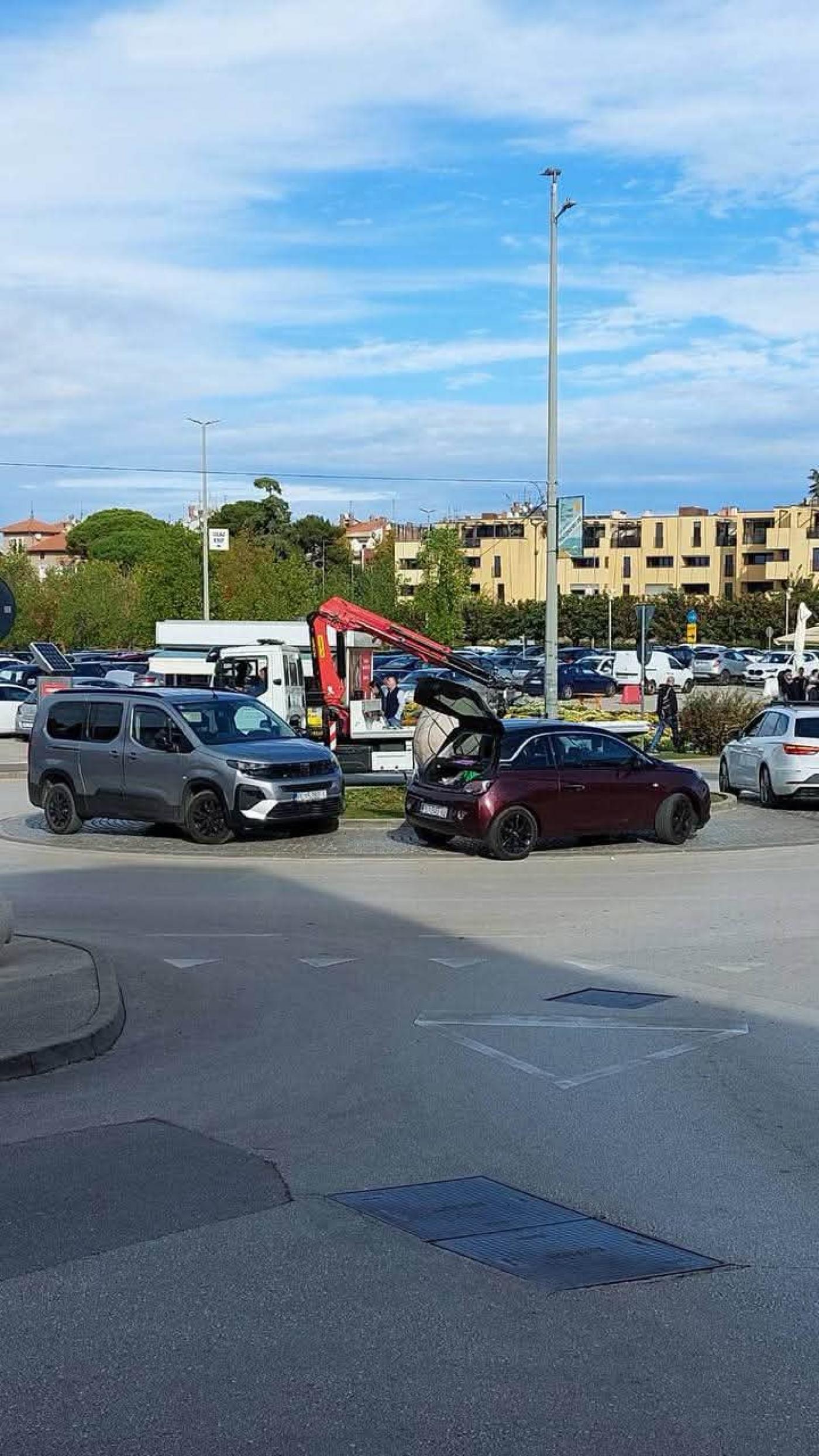 Pauk ponovno u akciji u Poreču!